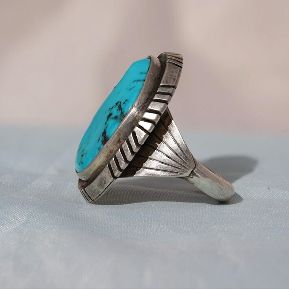 Native American Indian Sterling Silver Large Turquoise Ring -‎ Size 11 - Picture 3 of 5